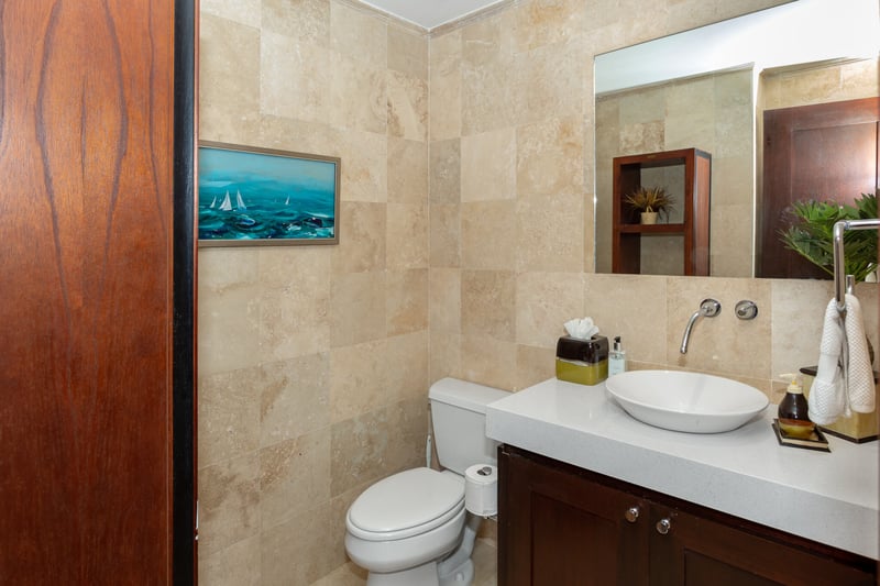 Coral Cove 14 | Crowsnest