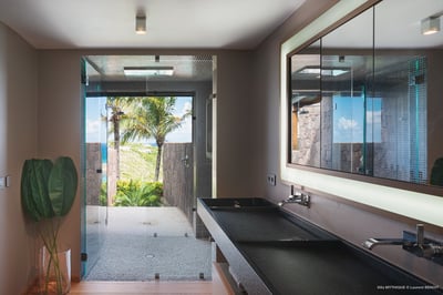 Luxury Villa Photo #25