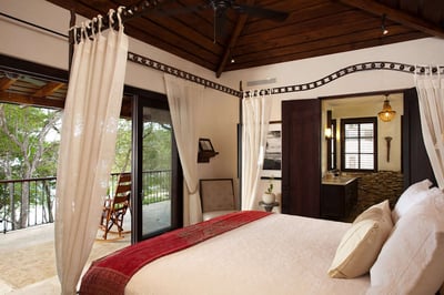Luxury Villa Photo #12