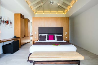 Luxury Villa Photo #18