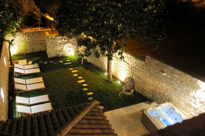 Luxury Villa Photo #4
