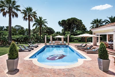 Luxury Villa Photo #6