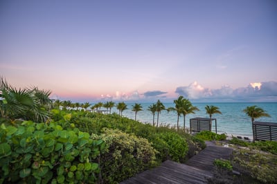 Luxury Villa Photo #10