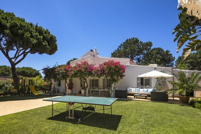 Luxury Villa Photo #5