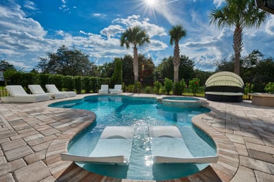 Luxury Villa Photo #6
