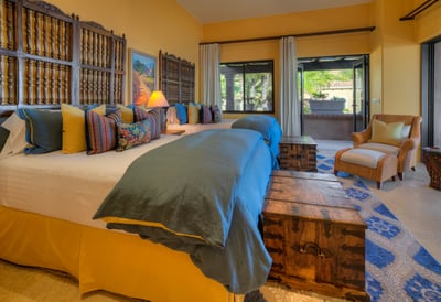 Luxury Villa Photo #25