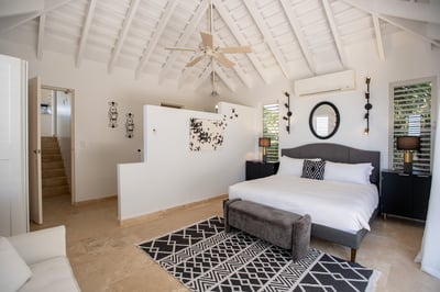 Luxury Villa Photo #74