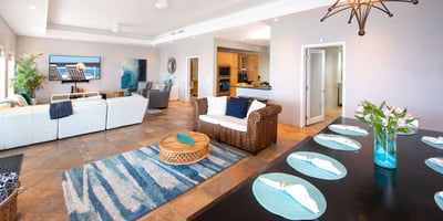 Luxury Villa Photo #12