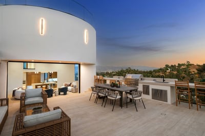 Luxury Villa Photo #10