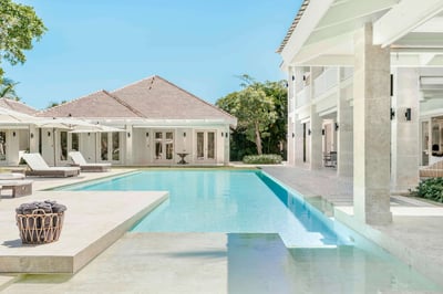 Luxury Villa Photo #5