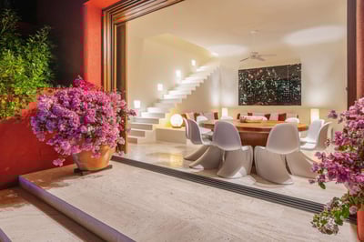Luxury Villa Photo #29