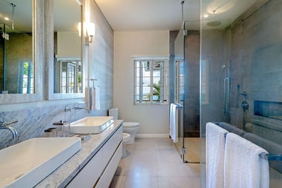 Luxury Villa Photo #25