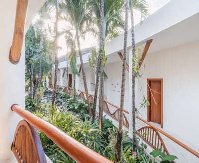 Luxury Villa Photo #16