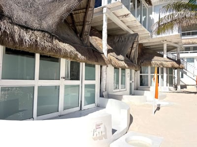 Luxury Villa Photo #38