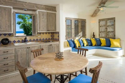 Luxury Villa Photo #11