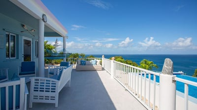 Luxury Villa Photo #21