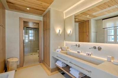 Luxury Villa Photo #42
