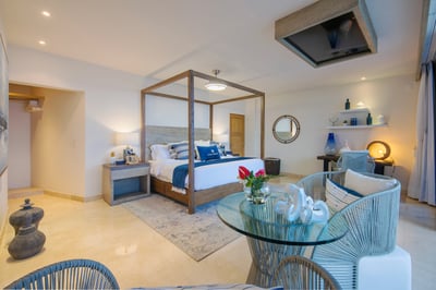 Luxury Villa Photo #36
