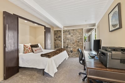 Luxury Villa Photo #32