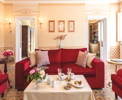 Luxury Villa Photo #6