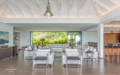 Luxury Villa Photo #14
