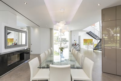 Luxury Villa Photo #14