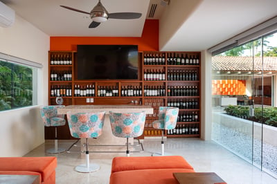 Luxury Villa Photo #12