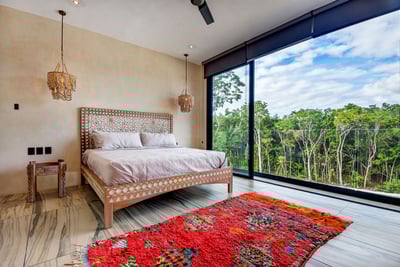 Luxury Villa Photo #18