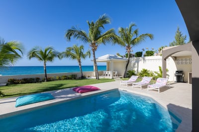 Luxury Villa Photo #31