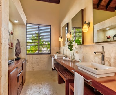 Luxury Villa Photo #44