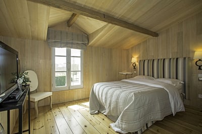 Luxury Villa Photo #8