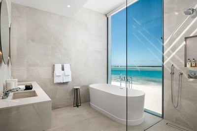 Luxury Villa Photo #37