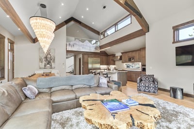 Luxury Villa Photo #16
