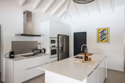 Luxury Villa Photo #14