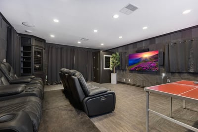 Luxury Villa Photo #39