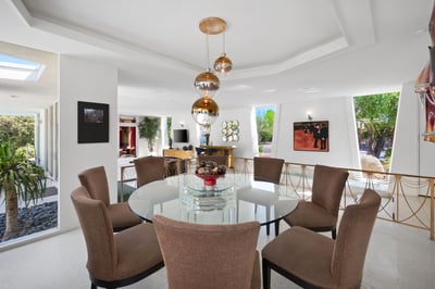 Luxury Villa Photo #24