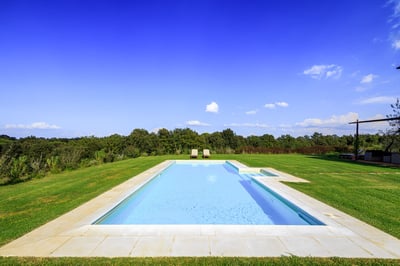 Luxury Villa Photo #2