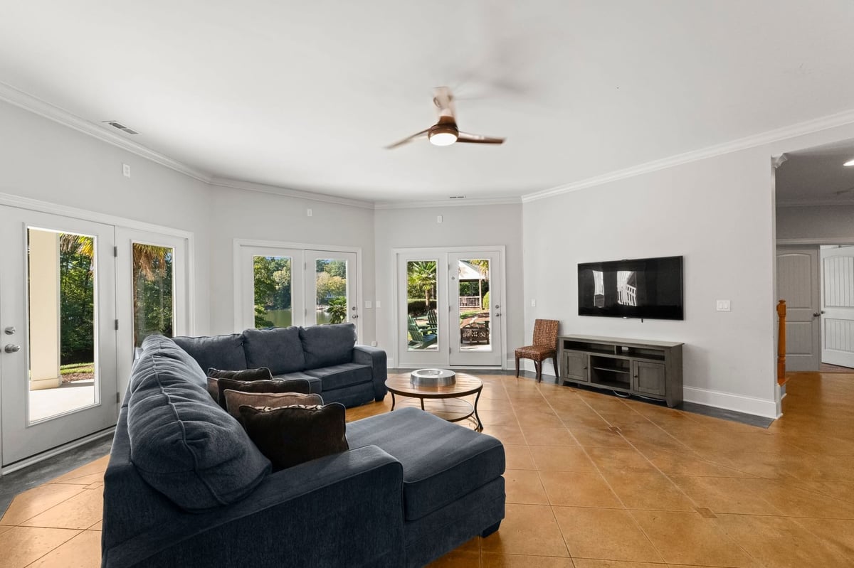 The Lookout Lakehouse