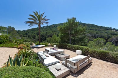 Luxury Villa Photo #8