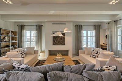 Luxury Villa Photo #31