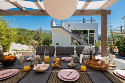 Luxury Villa Photo #21