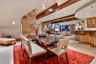 Luxury Villa Photo #31