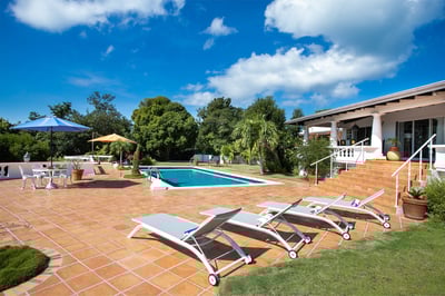 Luxury Villa Photo #3
