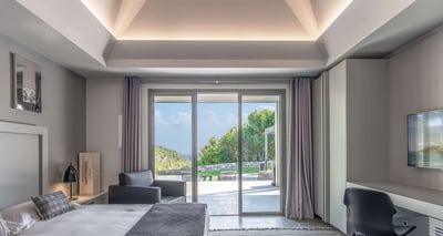 Luxury Villa Photo #20