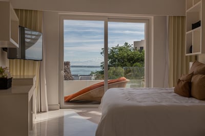 Luxury Villa Photo #21