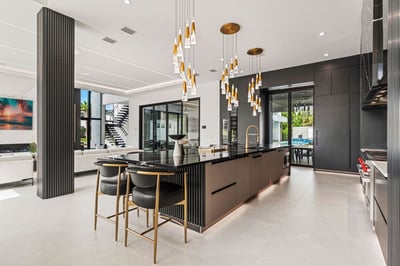 Luxury Villa Photo #36
