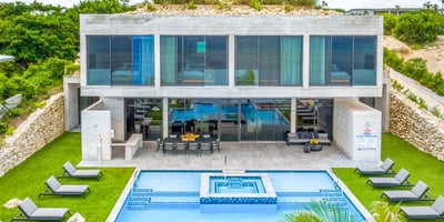 Grand Cayman,Bella Rocca