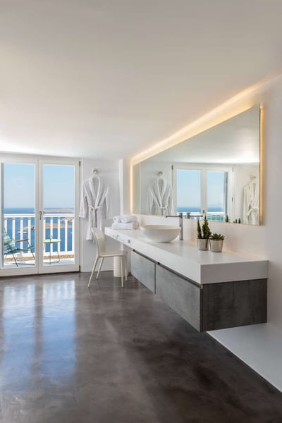 Luxury Villa Photo #35