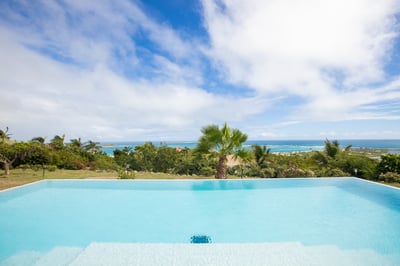 Luxury Villa Photo #7