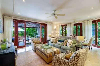 Luxury Villa Photo #4